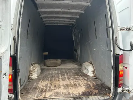Mercedes-Benz Sprinter 2010 года за 7 364 000 тг. в Алматы – фото 12
