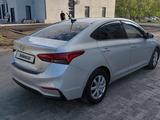 Hyundai Accent 2018 годаүшін6 200 000 тг. в Экибастуз – фото 4