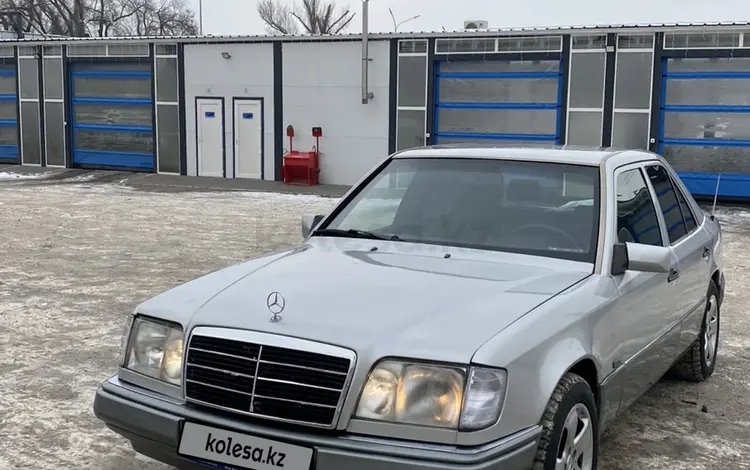 Mercedes-Benz E 280 1994 годаүшін2 600 000 тг. в Алматы