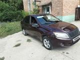 ВАЗ (Lada) Granta 2190 2013 годаүшін1 800 000 тг. в Усть-Каменогорск – фото 2