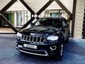 Jeep Grand Cherokee 2014 годаfor15 800 000 тг. в Астана