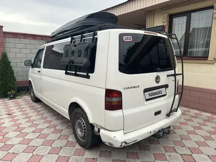 Volkswagen Caravelle 2008 года за 6 200 000 тг. в Алматы – фото 3