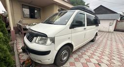 Volkswagen Caravelle 2008 года за 6 200 000 тг. в Алматы