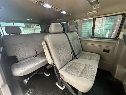 Volkswagen Caravelle 2008 года за 6 200 000 тг. в Алматы – фото 7