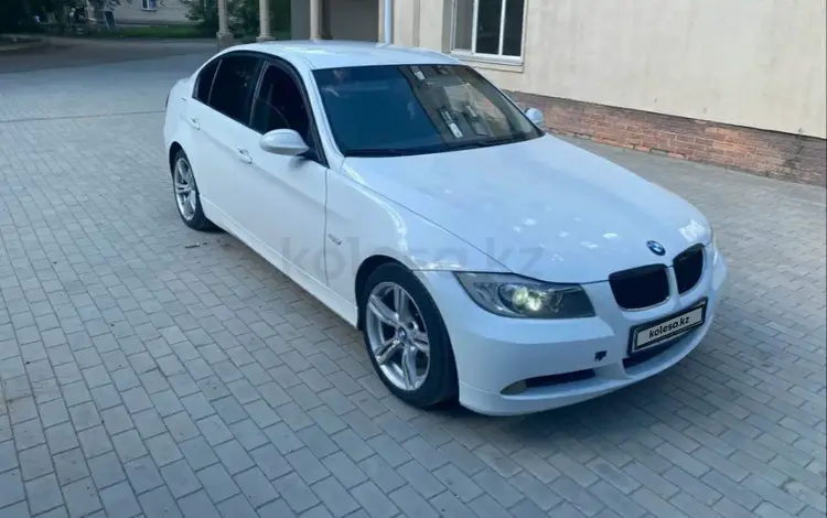 BMW 318 2008 года за 3 700 000 тг. в Уральск
