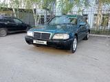 Mercedes-Benz C 200 1995 года за 980 000 тг. в Астана – фото 2