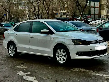 Volkswagen Polo 2011 года за 3 900 000 тг. в Алматы – фото 2