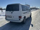 Volkswagen Multivan 2003 года за 5 000 000 тг. в Актобе – фото 5