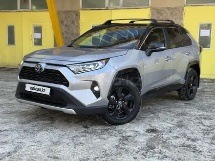 Toyota RAV4 2021 года за 18 200 000 тг. в Алматы