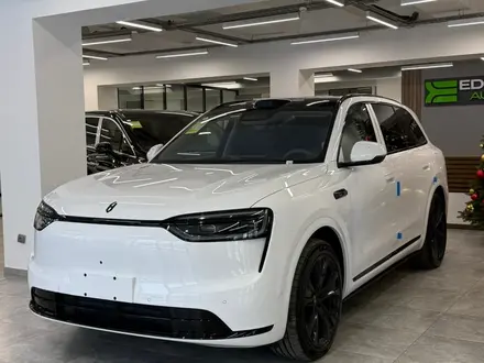 AITO M7 Ultra 4WD 5s 2025 года за 31 000 000 тг. в Алматы