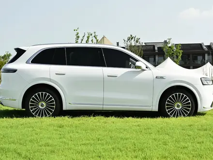 AITO M7 Ultra 4WD 5s 2025 года за 31 000 000 тг. в Алматы – фото 34
