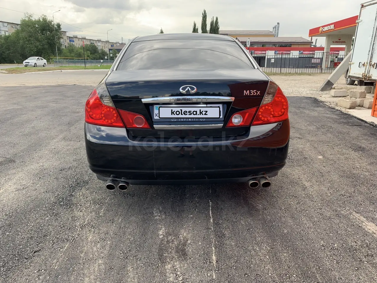 Infiniti m35, 2006