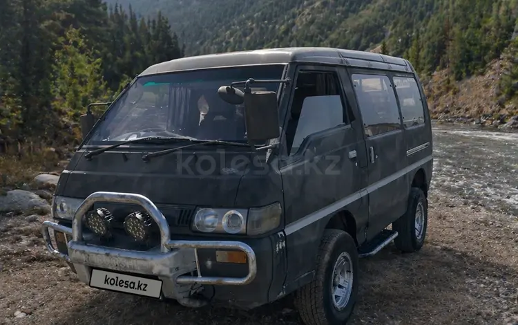 Mitsubishi Delica 1995 года за 1 400 000 тг. в Алматы