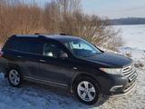 Toyota Highlander 2011 года за 12 500 000 тг. в Усть-Каменогорск – фото 2