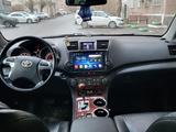 Toyota Highlander 2011 года за 12 500 000 тг. в Усть-Каменогорск – фото 3