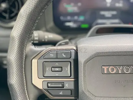 Toyota Land Cruiser Prado 2025 года за 59 000 000 тг. в Алматы – фото 17