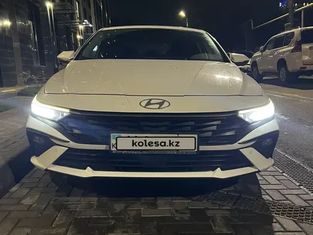 Hyundai Elantra 2024 года за 9 500 000 тг. в Алматы