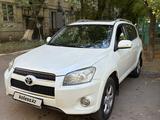 Toyota RAV4 2010 года за 7 600 000 тг. в Астана