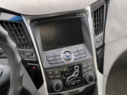 Hyundai Sonata 2011 года за 5 500 000 тг. в Актобе – фото 13