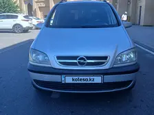 Opel Zafira, 1999