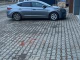 Hyundai Elantra 2017 года за 6 000 000 тг. в Шымкент
