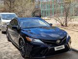 Toyota Camry 2018 года за 7 600 000 тг. в Актау
