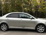 Toyota Avensis 2005 годаүшін2 500 000 тг. в Астана – фото 2