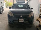 Renault Sandero 2013 годаүшін2 500 000 тг. в Астана