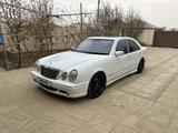Mercedes-Benz E 55 AMG 2000 годаүшін12 000 000 тг. в Жанаозен – фото 2