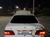 Mercedes-Benz E 55 AMG 2000 года за 10 500 000 тг. в Жанаозен – фото 2