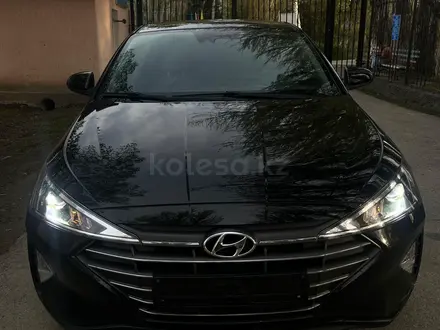 Hyundai Elantra 2019 года за 8 800 000 тг. в Алматы