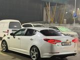 Kia K5 2011 года за 7 800 000 тг. в Алматы – фото 2