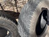 Комплект резины АТ на внедорожник за 60 000 тг. в Алматы – фото 2