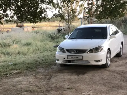 Toyota Camry 2004 года за 5 200 000 тг. в Тараз – фото 4