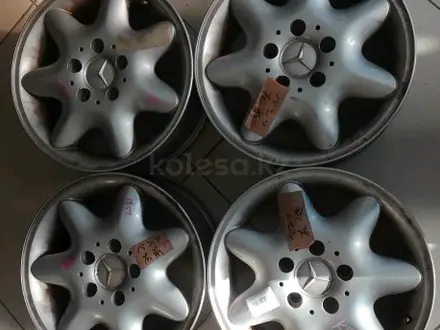 Комплект диски Mercedes A160 W168 R15 5/112 за 80 000 тг. в Караганда