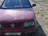 Volkswagen Vento 1995 года за 600 000 тг. в Караганда – фото 5