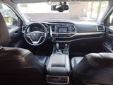 Toyota Highlander 2014 годаfor14 200 000 тг. в Алматы – фото 5