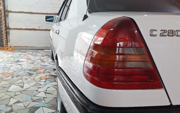 Mercedes-Benz C 280 1994 годаfor2 100 000 тг. в Жетысай