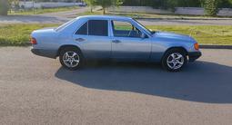 Mercedes-Benz E 230 1991 годаfor1 500 000 тг. в Караганда – фото 4