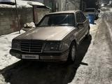 Mercedes-Benz E 200 1994 года за 1 800 000 тг. в Алматы – фото 2