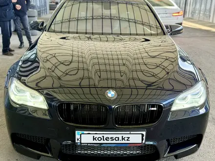 BMW M5 2016 года за 29 500 000 тг. в Алматы