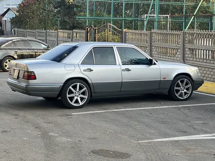 Mercedes-Benz E 280 1994 года за 4 000 000 тг. в Алматы – фото 5