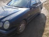 Mercedes-Benz E 230 1995 года за 1 650 000 тг. в Петропавловск