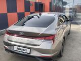 Hyundai Elantra 2021 года за 9 900 000 тг. в Атырау – фото 3