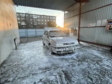 Volkswagen Golf 1993 года за 2 000 000 тг. в Караганда – фото 2