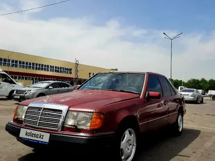 Mercedes-Benz E 220 1993 годаүшін1 250 000 тг. в Алматы – фото 2