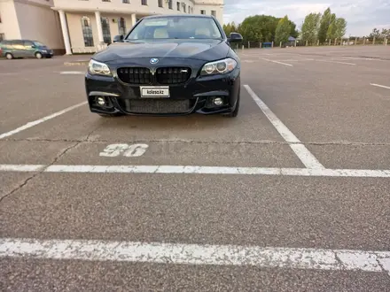 BMW 535 2016 года за 13 900 000 тг. в Астана – фото 2