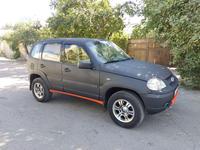 Chevrolet Niva 2006 года за 2 300 000 тг. в Шымкент