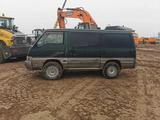 Nissan Caravan 1996 годаүшін1 900 000 тг. в Алматы – фото 4