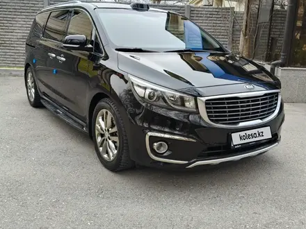 Kia Carnival 2016 года за 12 500 000 тг. в Алматы